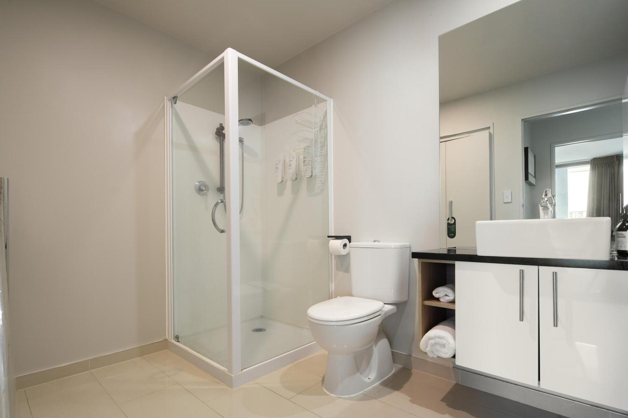 Quest On Hobson Serviced Apartments Auckland Exteriör bild